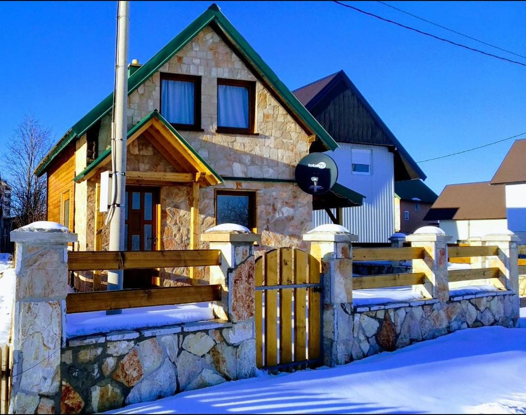 Guesthouse Mg 자블야크 외부 사진